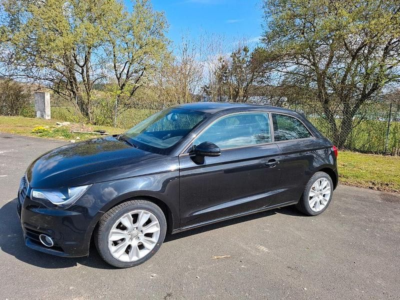 Gebraucht Audi A1 Ambition 86 PS (63 kW) 2010 Schwarz Kleinwagen