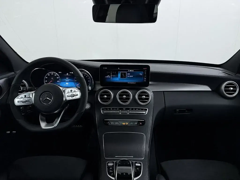 Gebraucht Mercedes C300e Business 320 PS (235 kW) 2021 Blau Kombi