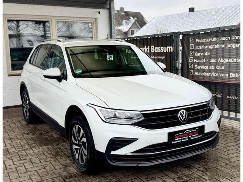 Gebraucht VW Tiguan Active 150 PS (110 kW) 2023 Weiß SUV