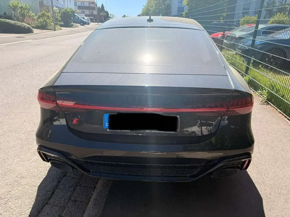 Gebraucht Audi RS7 Performance 600 PS (441 kW) 2025 Schwarz Kleinwagen