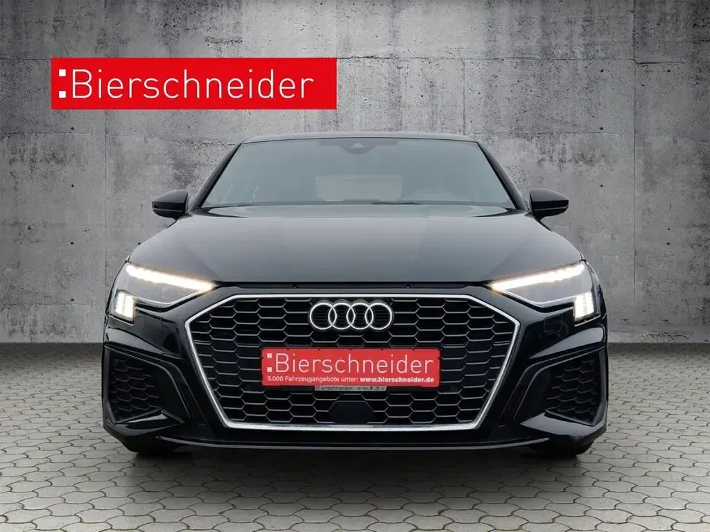 Gebraucht Audi A3 S-Line 150 PS (110 kW) 2022 Schwarz Limousine