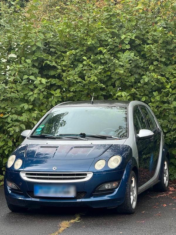 Blau Gebraucht 2004 Smart ForFour Kleinwagen | 550 € (Superpreis) - Bild 1/4