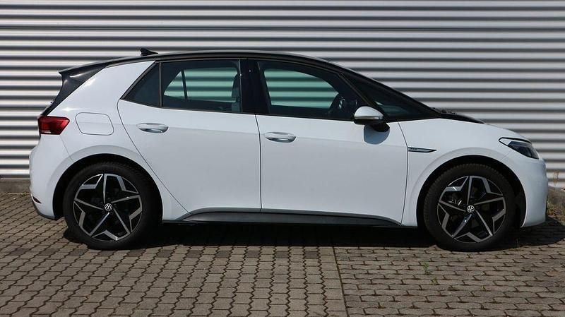 Gebraucht VW ID.3 Pro Performance 150 kW (204 PS) 2022 Gletscherweiß metallic Kleinwagen
