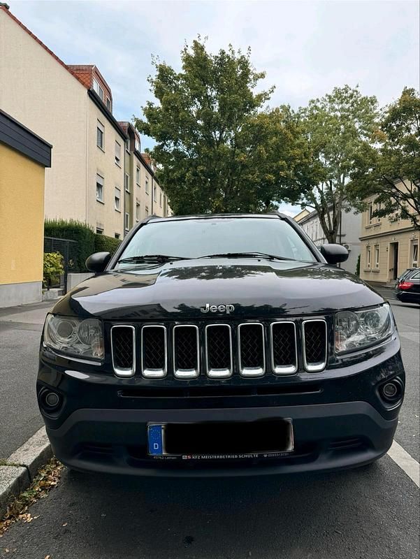 Schwarz Gebraucht 2012 Jeep Compass SUV | 4.300 € (Fairer Preis) - Bild 1/4