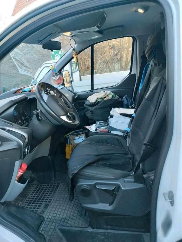 Second-hand Ford Transit 140 CP (102 kW) 2014 Alb Monovolum