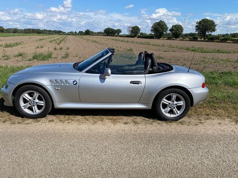 Silber Gebraucht 2002 BMW Z3 Sport Line Cabrio | 14.900 € (Guter Preis) - Bild 1/4