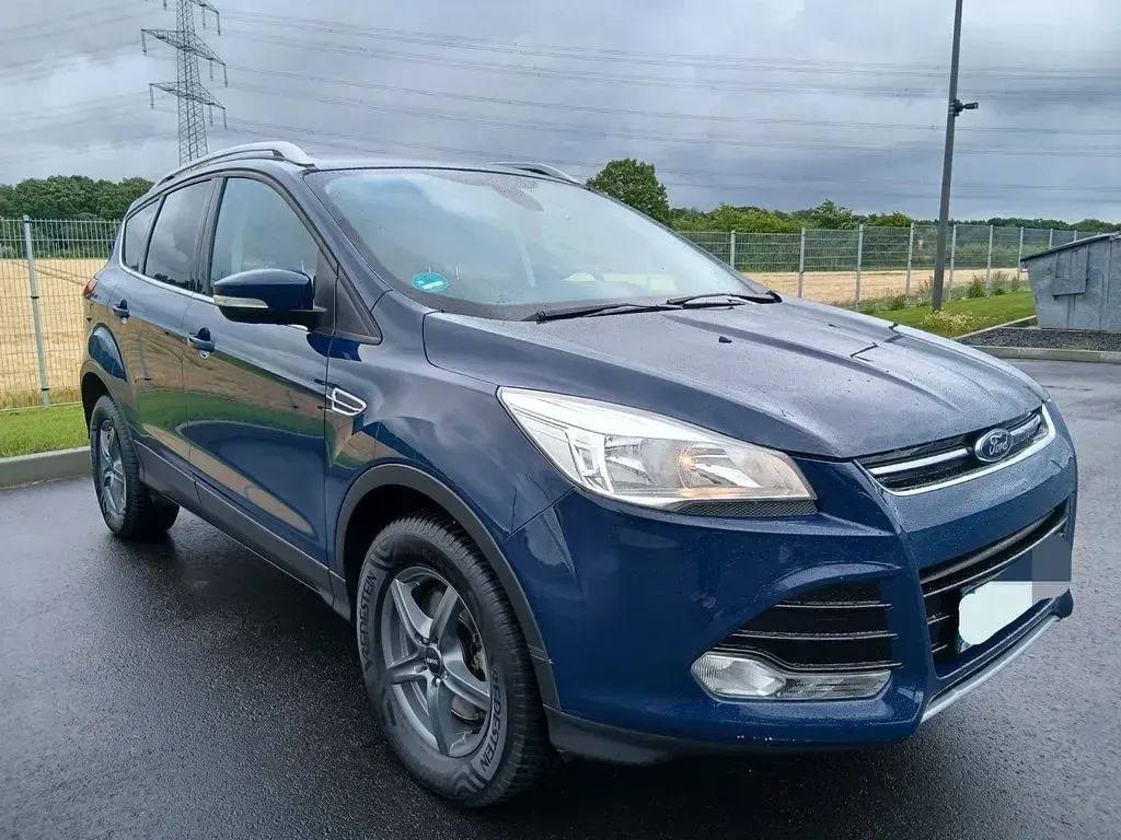 Gebraucht Ford Kuga Titanium 140 PS (102 kW) 2014 Blau SUV