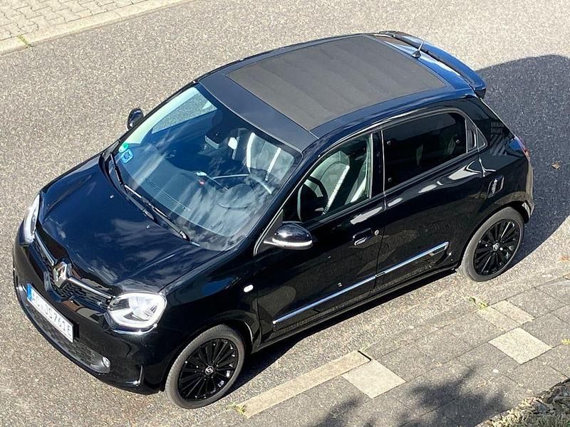 Schwarz Gebraucht 2023 Renault Twingo Urban Night Kleinwagen | 15.871 € (Fairer Preis) - Bild 1/4