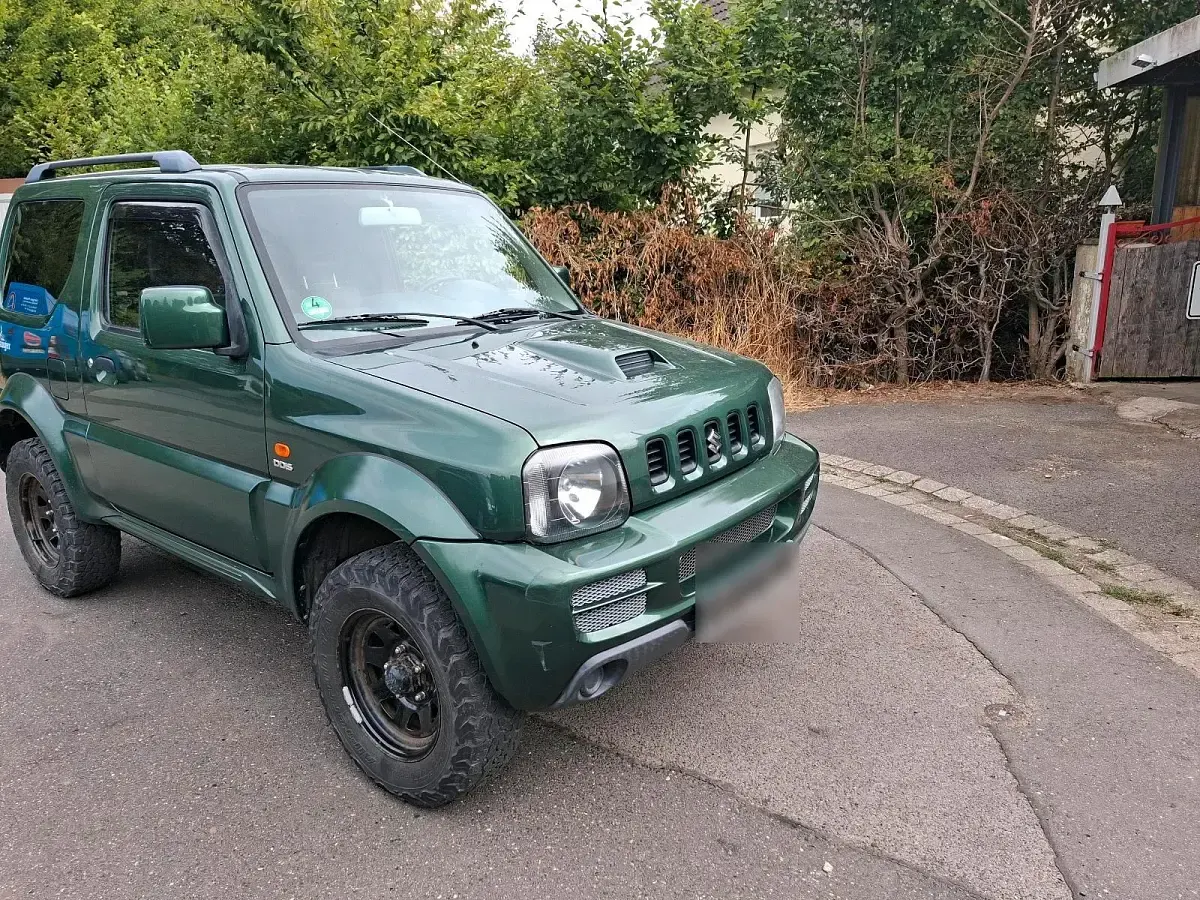 Gebraucht Suzuki Jimny 86 PS (63 kW) 2010 Grün SUV