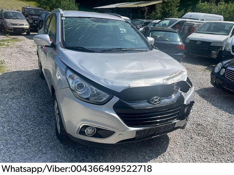 Silber Gebraucht 2013 Hyundai ix35 Edition SUV | 3.000 € - Bild 1/4