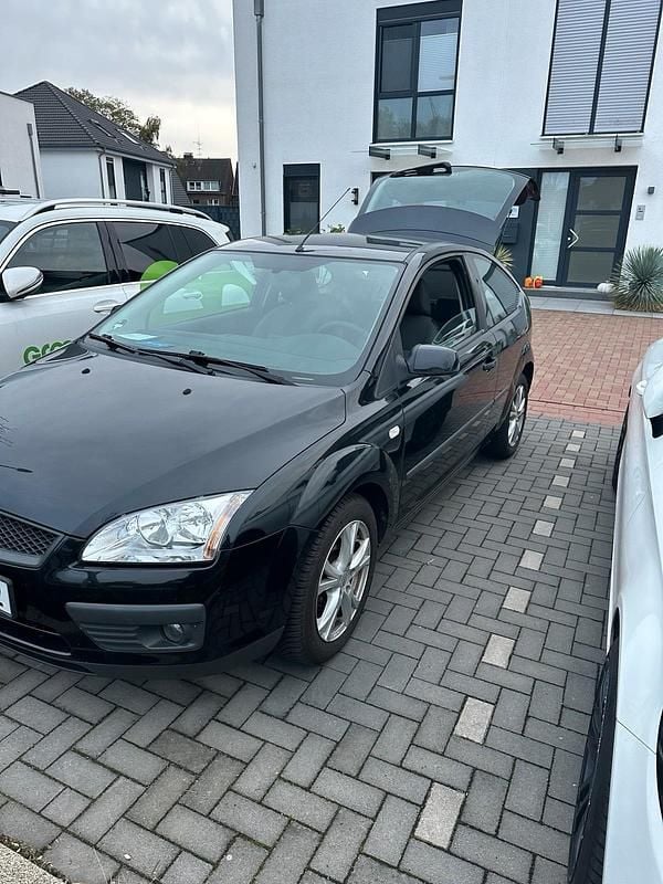 Second-hand Ford Focus 101 CP (74 kW) 2007 Coupe