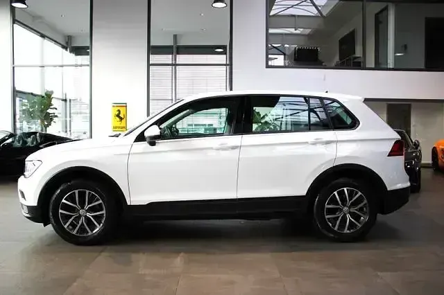 Gebraucht VW Tiguan 131 PS (96 kW) 2019 Weiß SUV