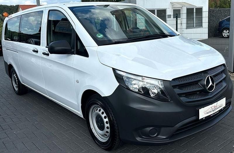 Weiß Gebraucht 2018 Mercedes Vito Van | 18.999 € (Etwas zu teuer) - Bild 1/4