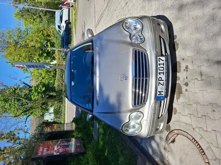 Second-hand Mercedes C220 Avantgarde 150 CP (110 kW) 2004 Gri Berlinǎ