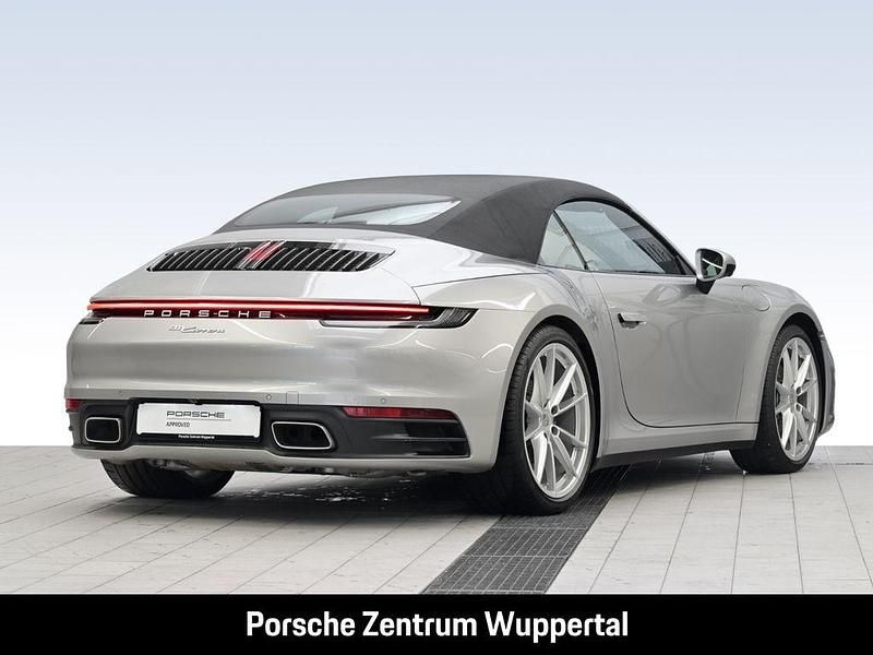 Gebraucht Porsche 911 Carrera Cabriolet 385 PS (283 kW) 2022 Silber Cabrio