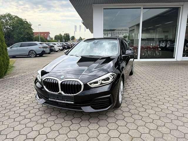 Gebraucht BMW 116 Advantage 109 PS (80 kW) 2024 Schwarz ii Kleinwagen