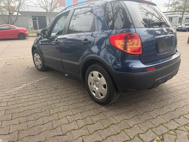 Gebraucht Fiat Sedici 120 PS (88 kW) 2008 Blau SUV