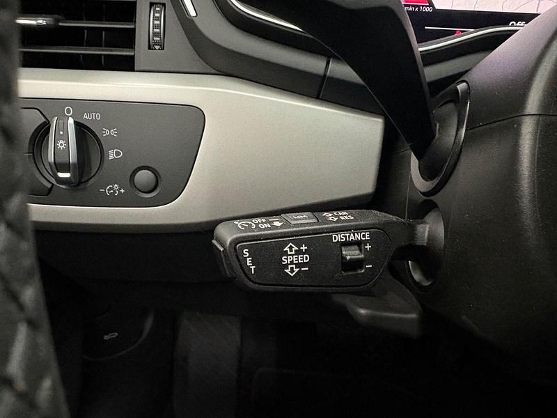 Gebraucht Audi A4 S-Line 204 PS (150 kW) 2022 Weiß Kombi