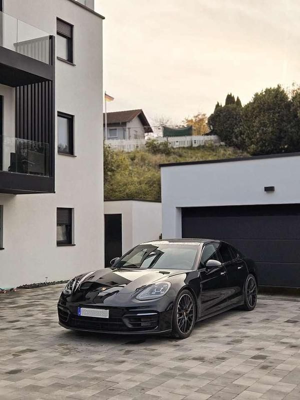 Gebraucht Porsche Panamera 4 330 PS (242 kW) 2021 Schwarz Limousine