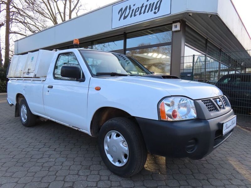Gebraucht Nissan Navara 133 PS (97 kW) 2012 Weiß 0 Abholung