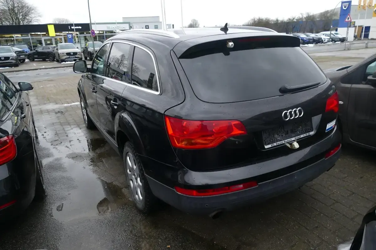 Gebraucht Audi Q7 S-Line 232 PS (170 kW) 2007 Schwarz SUV