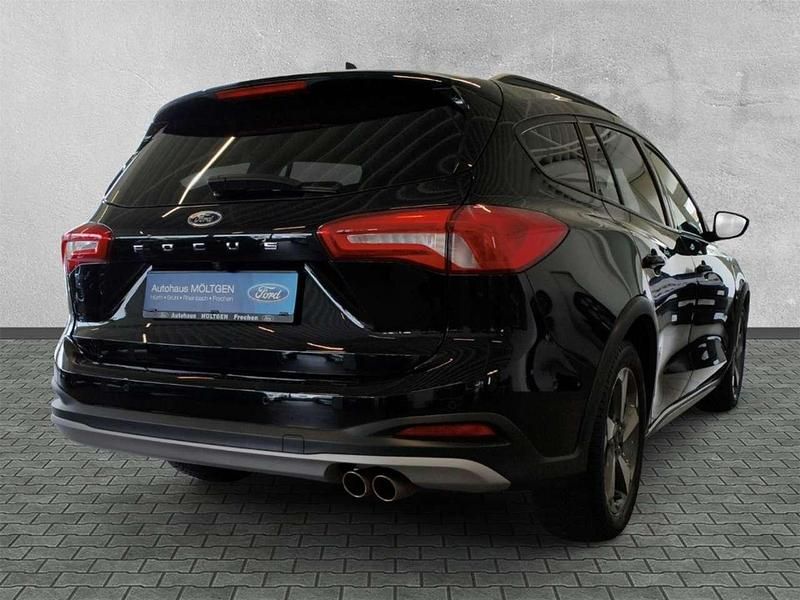 Usata Ford Focus Active 182 CV (133 kW) 2020 Nero Station wagon