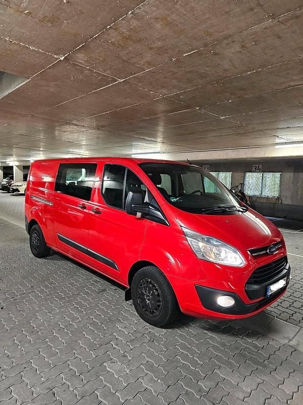 Rot Gebraucht 2013 Ford Transit Custom Van / Kleinbus | 11.900 € (Fairer Preis) - Bild 1/4