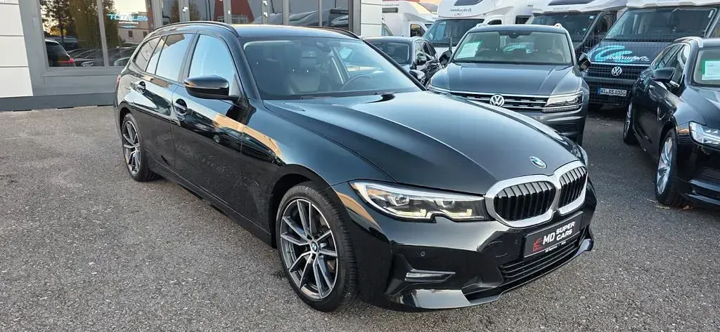 Gebraucht BMW 320 Sport Line 190 PS (139 kW) 2021 Schwarz Limousine