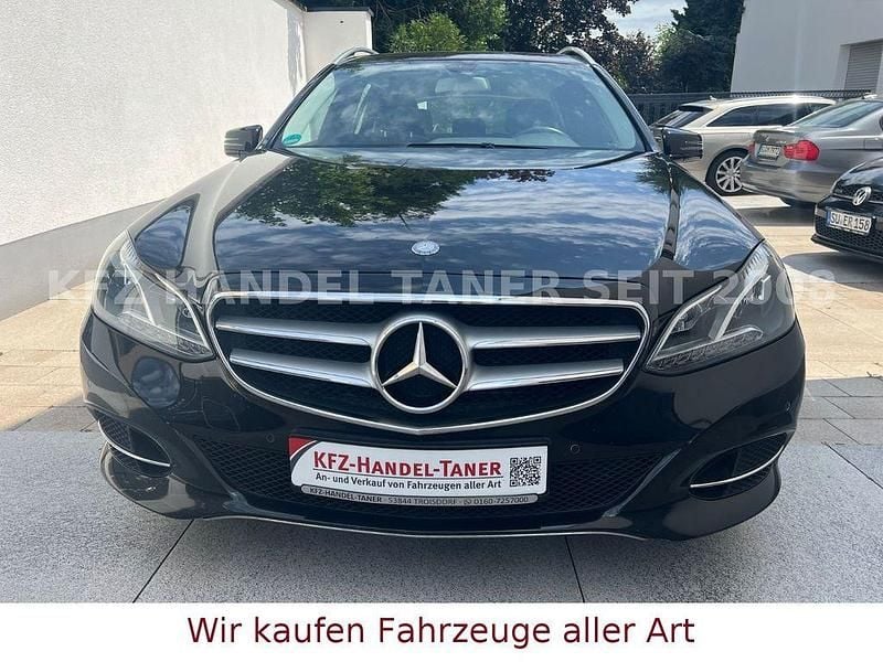 Gebraucht Mercedes E200 184 PS (135 kW) 2014 Schwarz Kombi