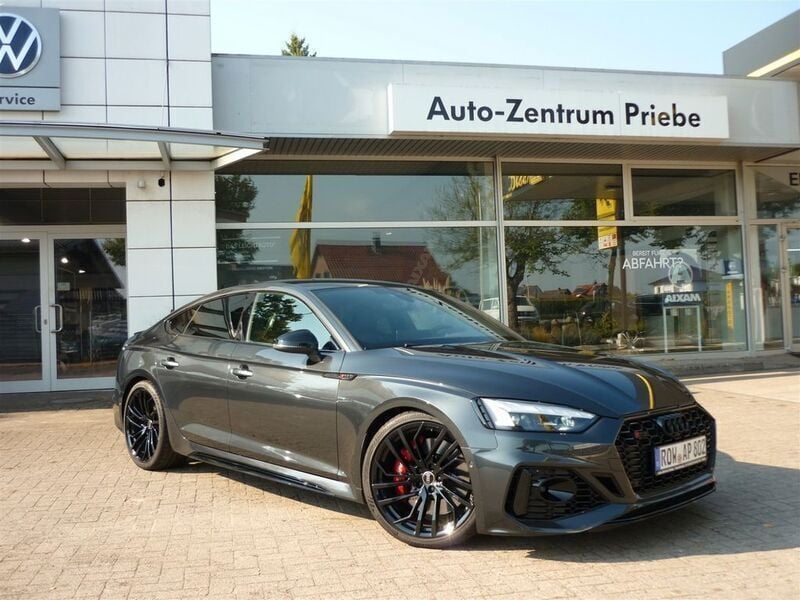 Grau Gebraucht 2021 Audi RS5 Sportback Sport Limousine | 61.490 € (Fairer Preis) - Bild 1/4