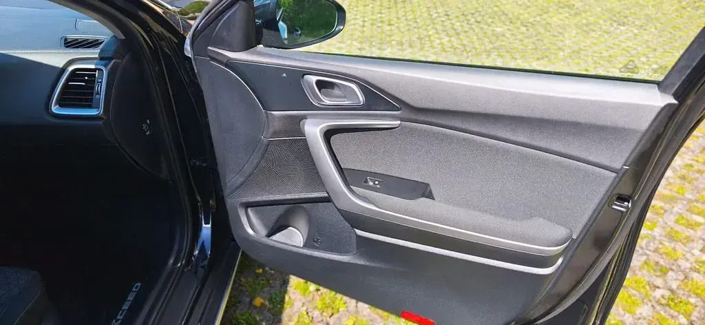 Gebraucht Kia XCeed Vision 160 PS (117 kW) 2021 Schwarz SUV