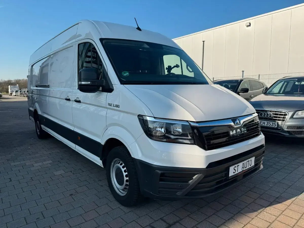 Gebraucht MAN TGE 181 PS (133 kW) 2019 Weiß Van