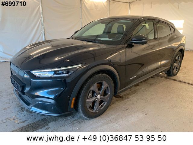 Grau Gebraucht 2022 Ford Mustang Mach-E Extended Range SUV | 28.980 € (Superpreis) - Bild 1/4