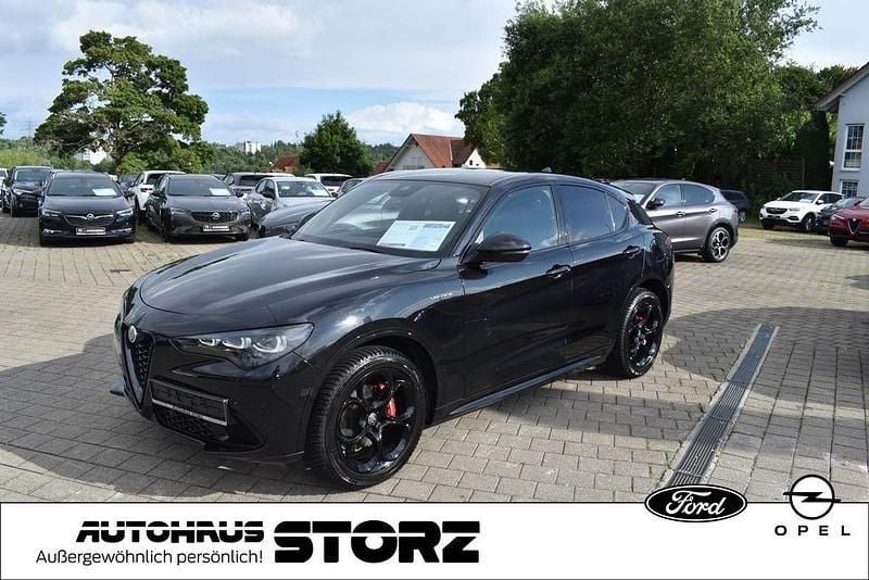 Colore esterno nero vulcano, Gebraucht 2024 Alfa Romeo Stelvio Veloce SUV | 38.900 € (Fairer Preis) - Bild 1/4