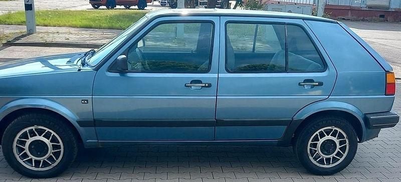 Gebraucht VW Golf II 72 PS (52 kW) 1988 Blau Kleinwagen