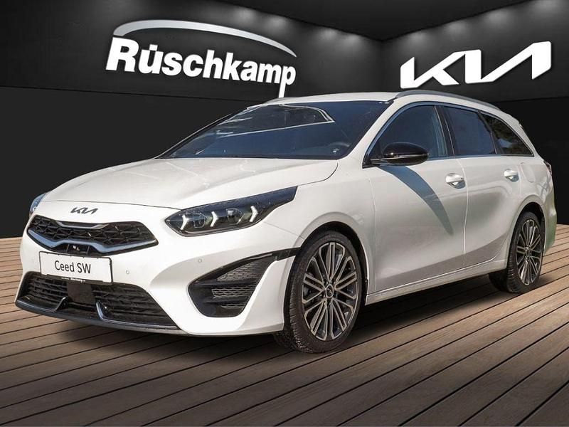 Weiss Neu 2025 Kia Ceed Sportswagon GT-Line Kombi | 33.990 € (Teuer) - Bild 1/4