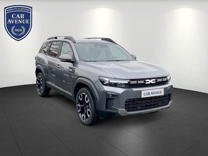 Neu Dacia Bigster Journey 140 PS (102 kW) 2026 Grau SUV