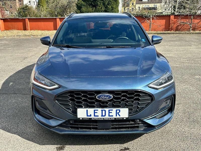 Gebraucht Ford Focus ST-Line X 155 PS (114 kW) 2024 Chromablau metallic Kombi