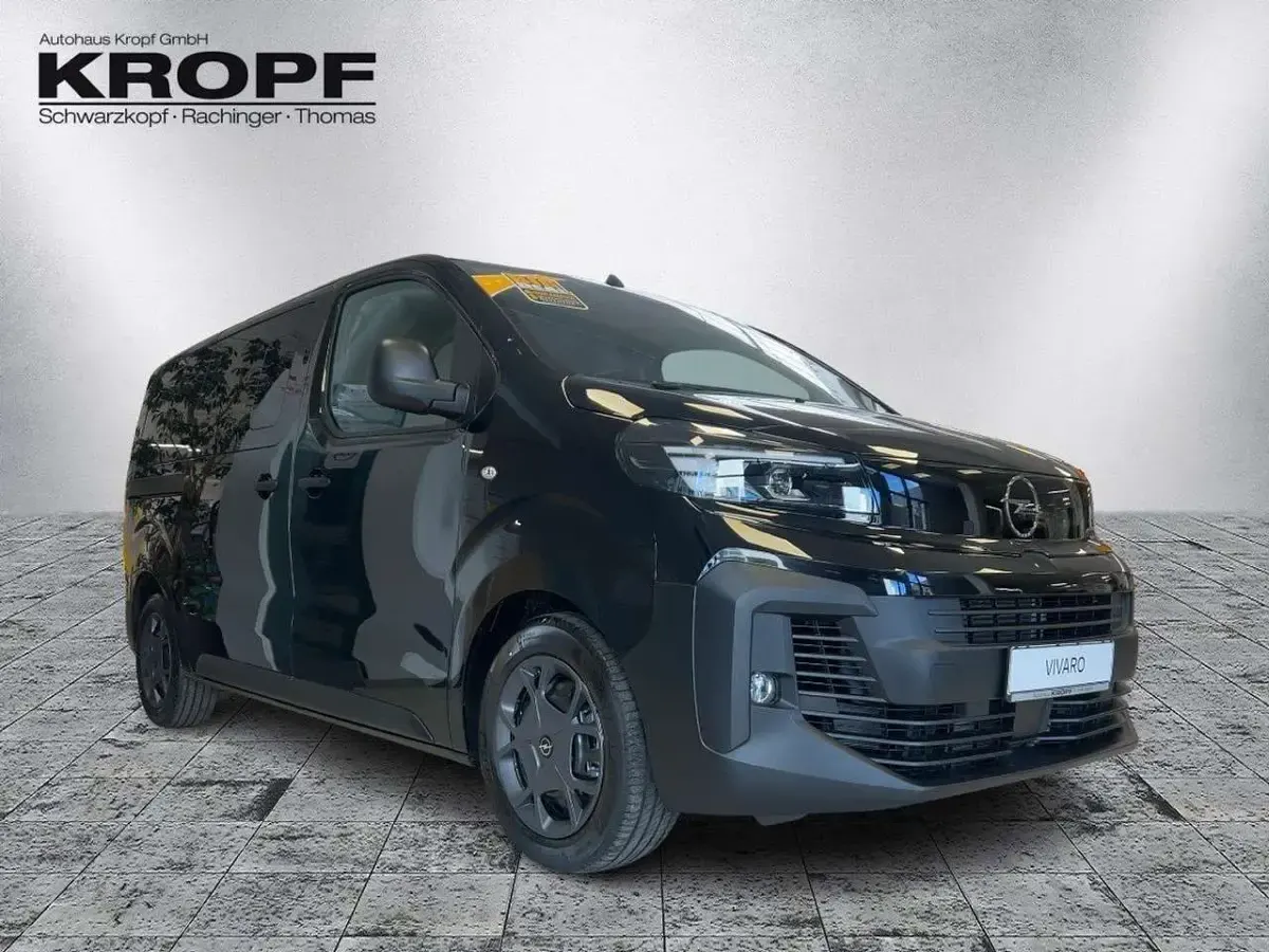 Neu Opel Vivaro 179 PS (131 kW) 2026 Karbon schwarz Van / Kleinbus