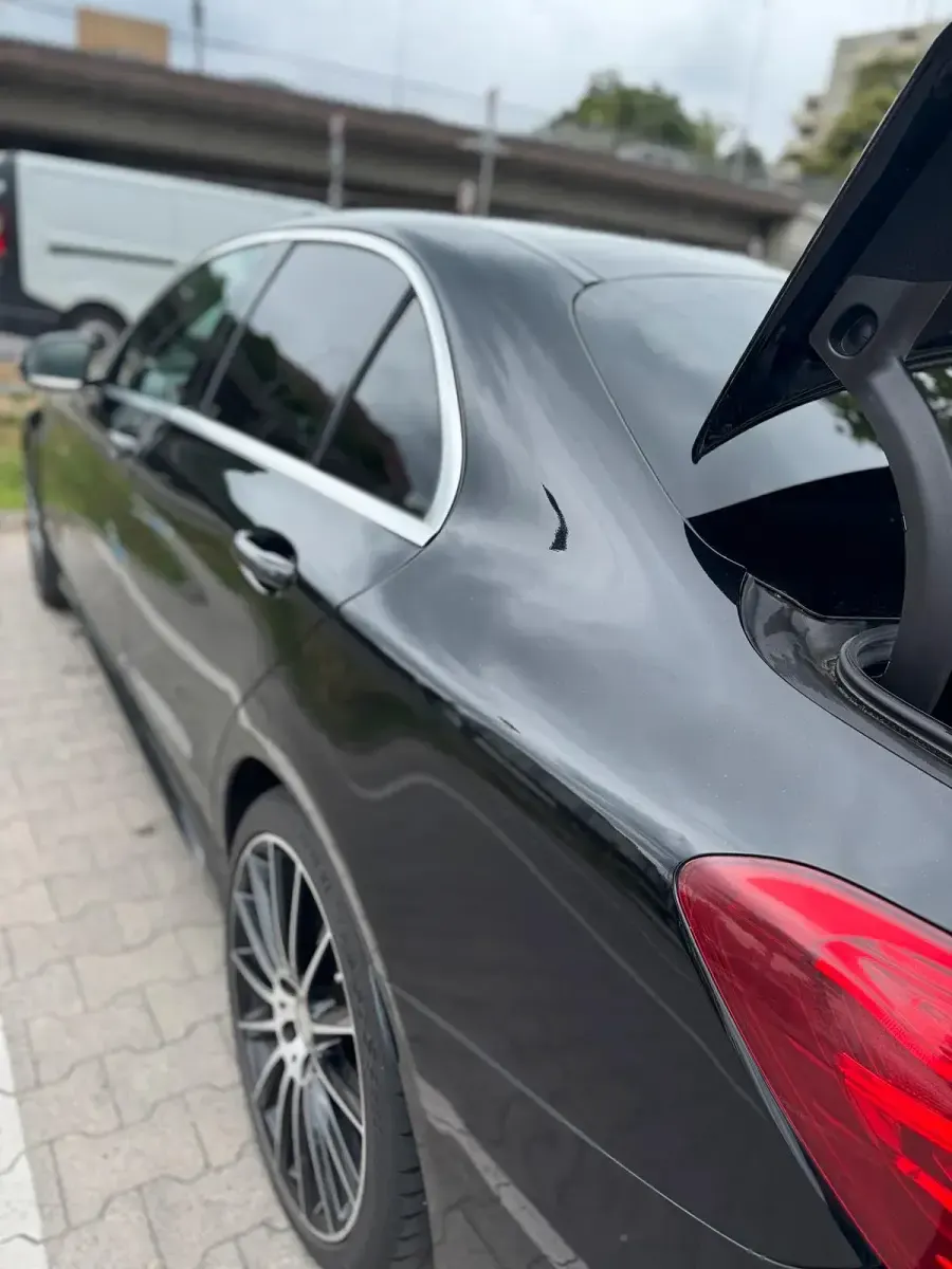 Gebraucht Mercedes C250 AMG 204 PS (150 kW) 2015 Schwarz Limousine