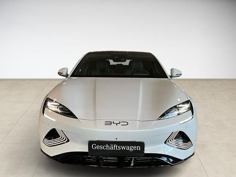 Gebraucht BYD Seal 389 kW (530 PS) 2026 Weiß Limousine