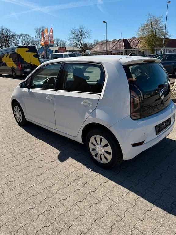 Gebraucht VW up! 68 PS (50 kW) 2019 Weiß Kleinwagen