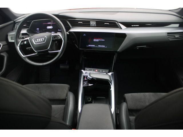 Second-hand Audi e-tron Advanced 230 kW (313 CP) 2020 Roșu SUV