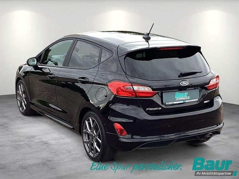 Gebraucht Ford Fiesta 125 PS (91 kW) 2023 Agate black metallic (metallic) Kleinwagen