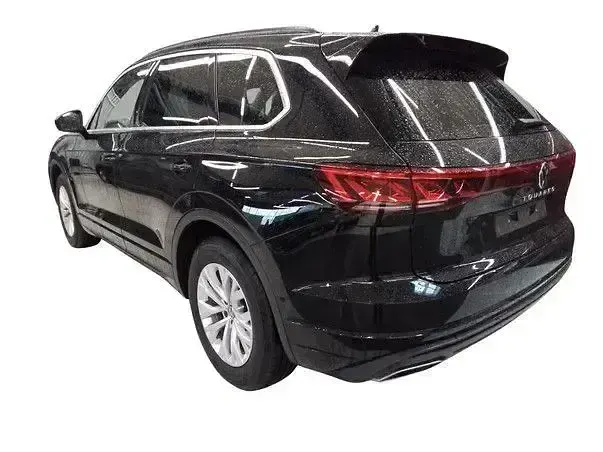 Gebraucht VW Touareg Elegance 231 PS (169 kW) 2025 Schwarz SUV