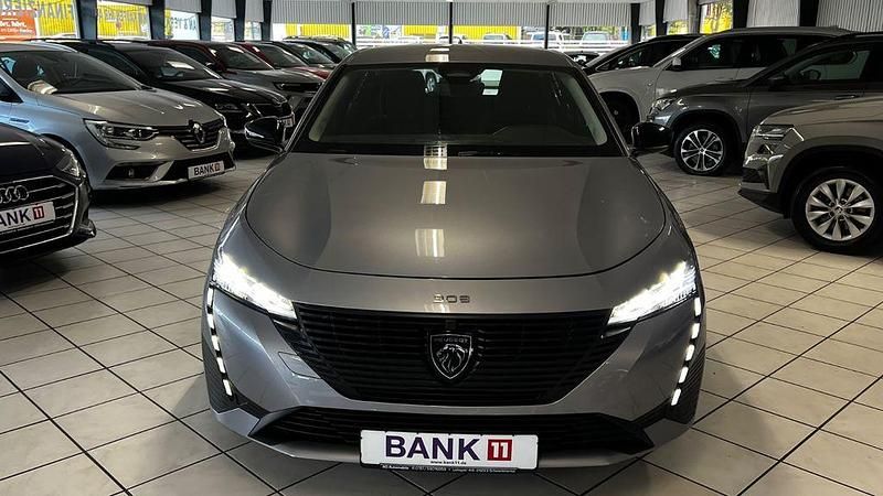 Grau Gebraucht 2023 Peugeot 308 Active Limousine | 16.990 € (Guter Preis) - Bild 1/4