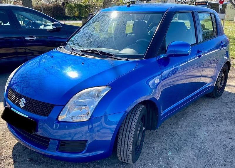 Second-hand Suzuki Swift 92 CP (67 kW) 2008 Albastru Hatchback