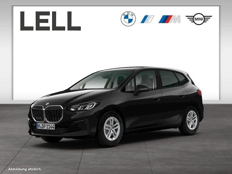Gebraucht BMW 220 Active Tourer 156 PS (114 kW) 2023 Schwarz Van / Kleinbus