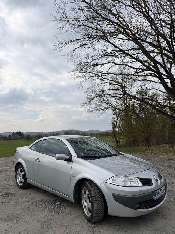 Gebraucht Renault Mégane Cabriolet Exception 135 PS (99 kW) 2008 Silber Cabrio