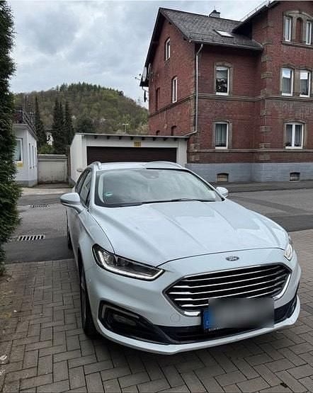 Weiß Gebraucht 2020 Ford Mondeo Kombi | 11.000 € (Superpreis) - Bild 1/4
